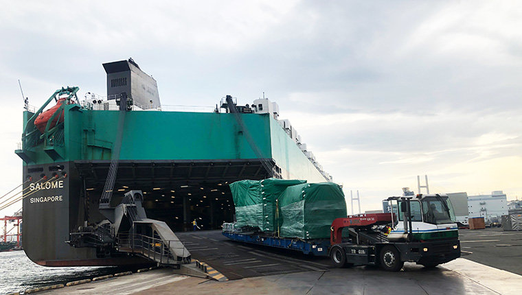 RO/RO vessel cargo-handling