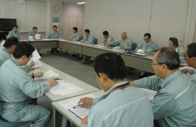 安全衛生会議の様子